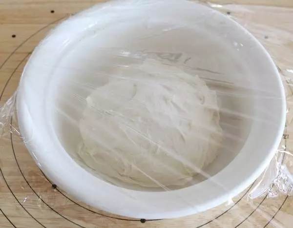 HBで簡単!野田琺瑯ココナベで焼く「まんまるフォッカッチャ」