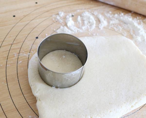 話題の「いちごバター」食べてみたら…、 最高に贅沢な朝ごはんに！