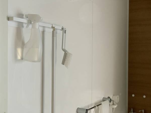 失敗のないバスルーム収納用品。選んだのはtowerのマグネットバスルームタオルハンガーワイド！[PR]