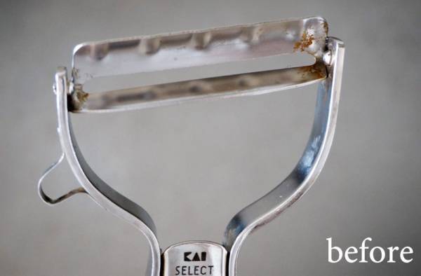 「なんでもいい」から「これがいい」。隙間や隅っこの汚れもすっきり落とす、新感覚のキッチンスポンジ[PR]