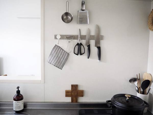 「なんでもいい」から「これがいい」。隙間や隅っこの汚れもすっきり落とす、新感覚のキッチンスポンジ[PR]