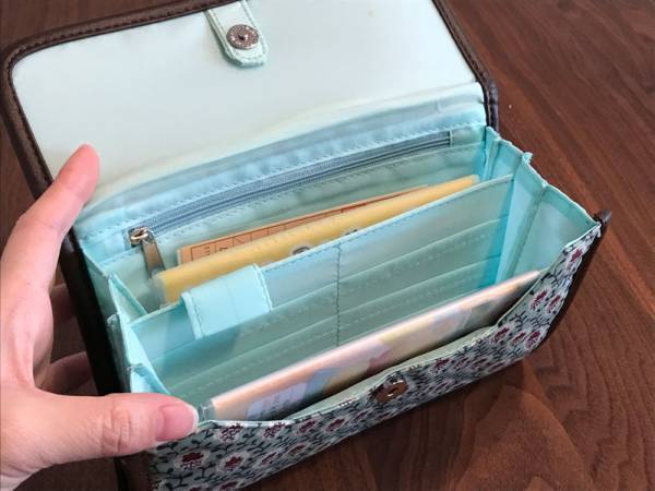 母子手帳ケースを今人気の「おくすり手帳ケース」に。使い心地を徹底検証！[PR]