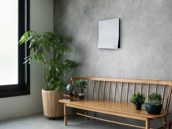 業界も注目の【壁かけ除菌・脱臭機】 デザイン性の高さとメンテのしやすさも魅力