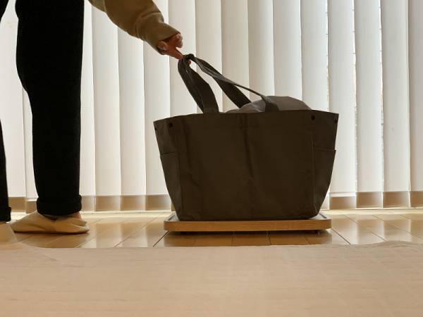 重たい家電や荷物をスイスイ〜ッ！暮らしに馴染むおしゃれな木目調の「Treno平台車」[PR]