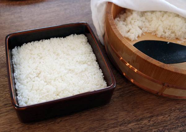 卒業卒園のお祝いに【モザイク寿司＆手まり寿司】で簡単＆華やかにおもてなし