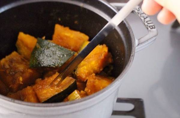 【インスタグラマーさんのものえらび】あのプチストレスも解消！？一本二役の「味見スプーン」[PR]