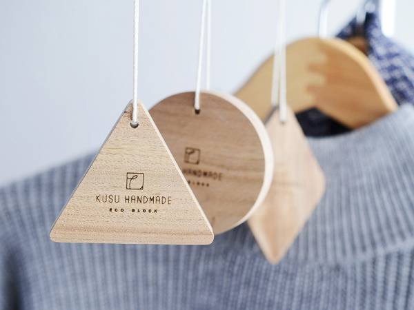 ＜もうすぐ衣替え＞大切な衣類を優しく守る、天然クスノキの防虫剤[PR]