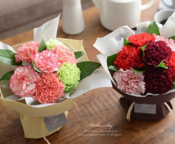 【2020最新版】母の日プレゼントどう選ぶ？お母さんを笑顔にする洗練フラワーギフト[PR]