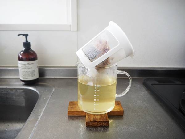 日々の料理から離乳食づくりまで。家族が安心して食べられる自家製出汁が作れるだしポット[PR]