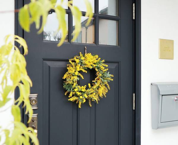 リースに、スワッグに「ミモザのある暮らし」をたのしもう[PR]