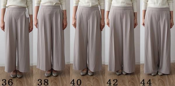 あのプルプルパンツ！＜定番＞＆＜新作ワイド＞5サイズ全てスタッフが履き比べてみました[PR]
