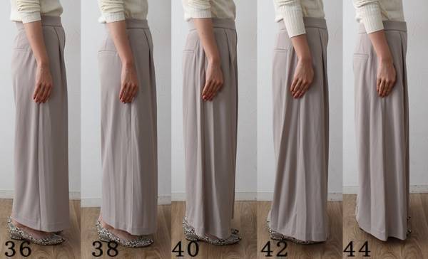 あのプルプルパンツ！＜定番＞＆＜新作ワイド＞5サイズ全てスタッフが履き比べてみました[PR]