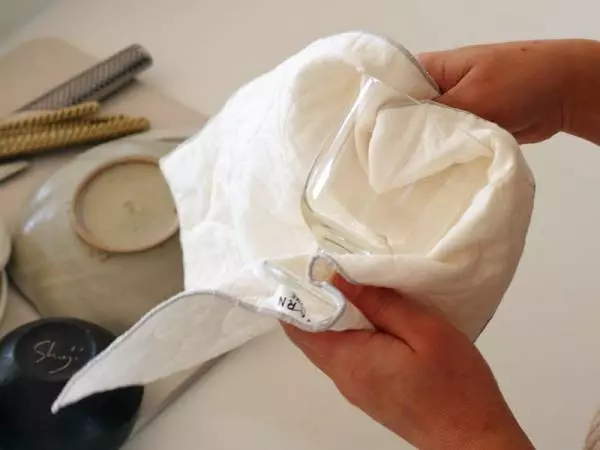 【インスタグラマーさんのものえらび】累計2,000枚突破中、たっぷり吸って水滴が消える!?「理想のふきん」使用レポ