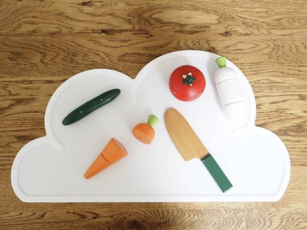 離乳食のイライラから解放！買ってよかったお食事マット[PR]