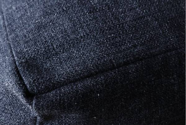 かさばる寝具がクッションに。インテリア映え抜群！掛け布団収納ケース[PR]