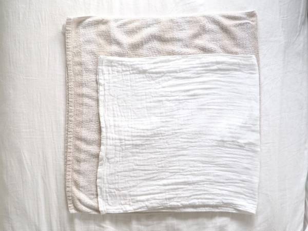 かさばるバスタオルとはサヨナラ。省スペースで洗濯がラクになる「かさばらない」大人のミニバスタオル[PR]