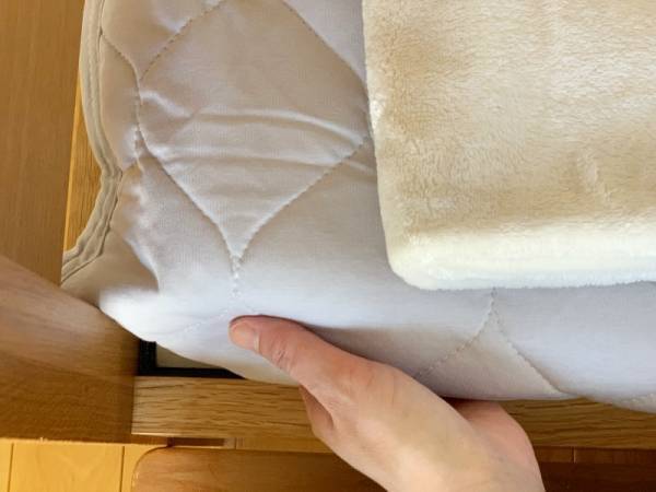 お手入れしやすい！ 人気の敷きパッドで夏のベッドルームを快適に