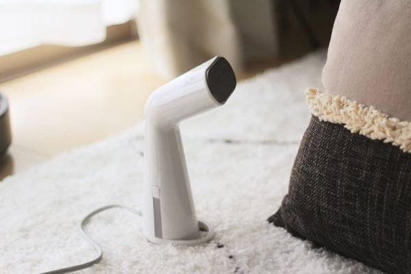 【インスタグラマーさんのものえらび】朝90秒で洋服メンテナンス完了！？「±０のスタイルスチーマー」[PR]