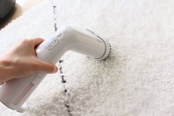 【インスタグラマーさんのものえらび】朝90秒で洋服メンテナンス完了！？「±０のスタイルスチーマー」[PR]