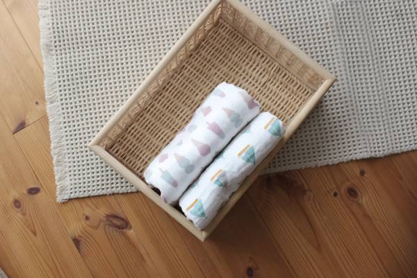 子どもに優しく、ママはラク家事。子育ての味方「ふんわり4重ガーゼタオル」[PR]