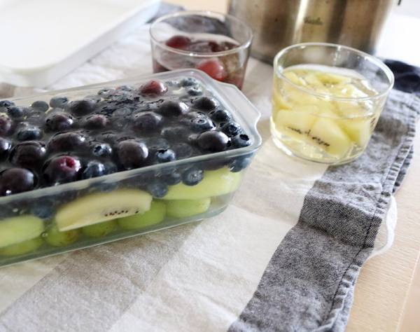 旬のフルーツてんこ盛り！ 見栄えもコスパもバッチリな「簡単フルーツテリーヌ」