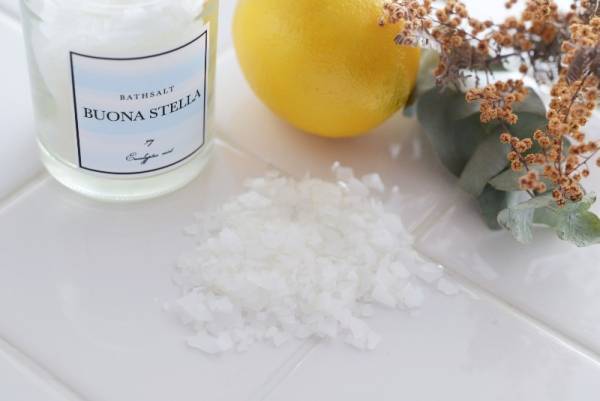 「涼感バスソルト」で夏の疲れを癒す！ 週末贅沢バスタイム