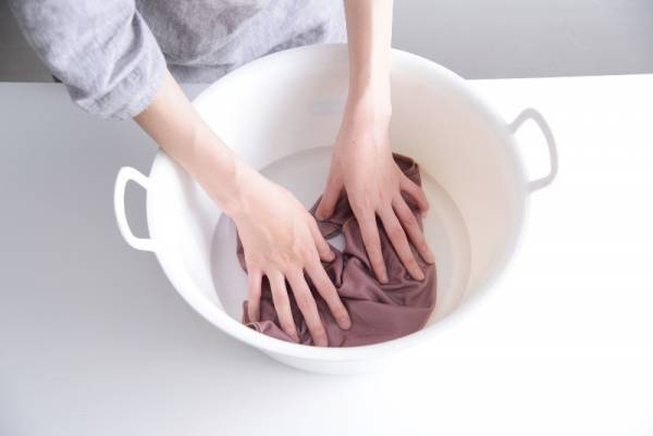 本当にキーーンと冷えて驚く、この夏「アイスタオル」が手放せなくなる！[PR]