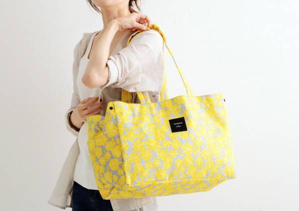 55,000個突破！話題のレジカゴバッグから「初のコラボモデル」が数量限定で登場[PR]