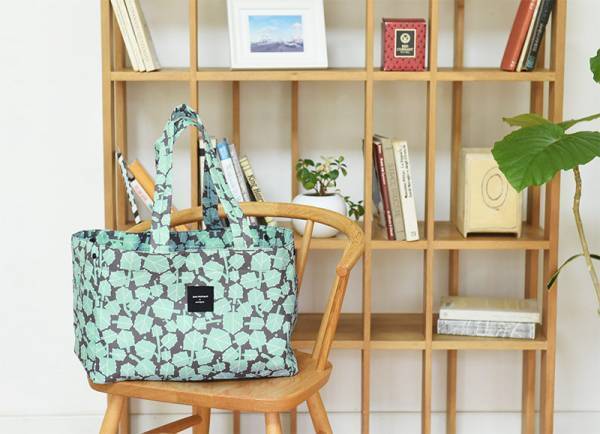 55,000個突破！話題のレジカゴバッグから「初のコラボモデル」が数量限定で登場[PR]