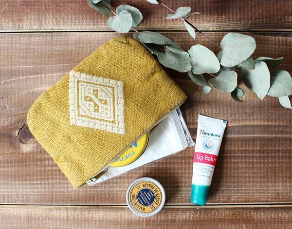 手仕事から生まれる優しい温かみ、北欧ライクな東北の民芸品「こぎん刺し」の魅力[PR]