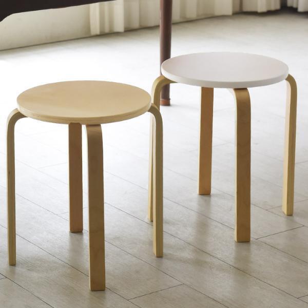 便利なスタッキングスツールをインテリアにプラス。家事の合間に自分時間を。[PR]