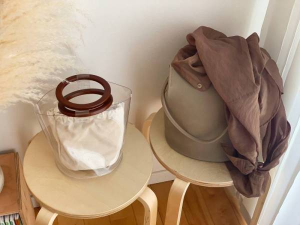 便利なスタッキングスツールをインテリアにプラス。家事の合間に自分時間を。[PR]