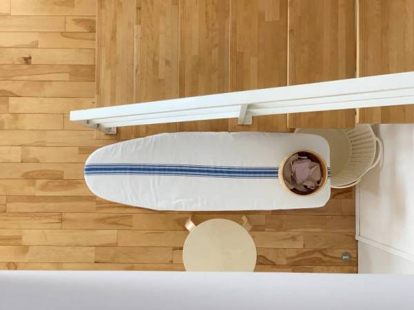 便利なスタッキングスツールをインテリアにプラス。家事の合間に自分時間を。[PR]