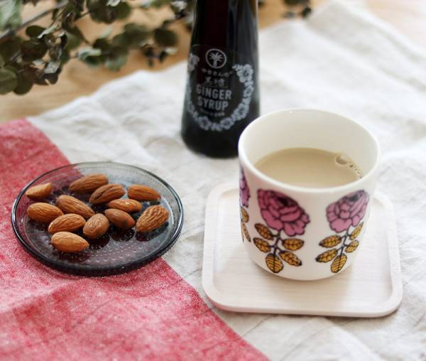 黒糖ジンジャー＆レモンシロップで、夏の疲れを美味しくリセット【ミルク餅レシピ付き】