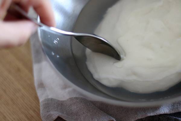 黒糖ジンジャー＆レモンシロップで、夏の疲れを美味しくリセット【ミルク餅レシピ付き】