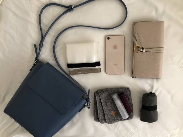 食事中マスクはどこに置く？ 一時保管や持ち歩きに対応した「マスクケース」が登場