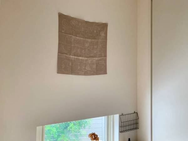 リネンで装うインテリア。気軽に模様替えを楽しもう。[PR]