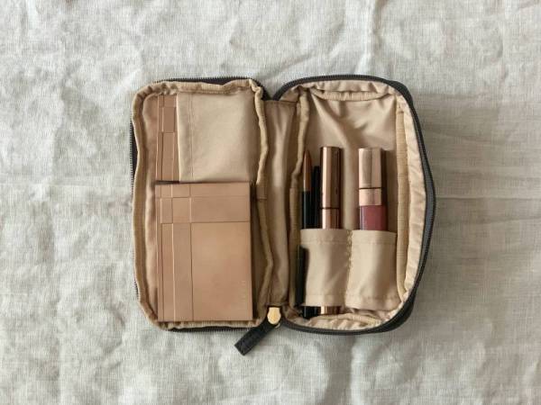 どちらがぴったり？あのbon moment化粧ポーチ2タイプを徹底検証！[PR]