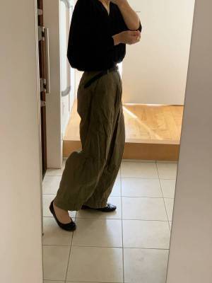 秋のコーディネートを広げる、シンプルなスタンダードアイテム。[PR]