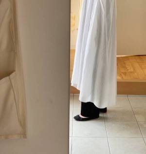 秋のコーディネートを広げる、シンプルなスタンダードアイテム。[PR]