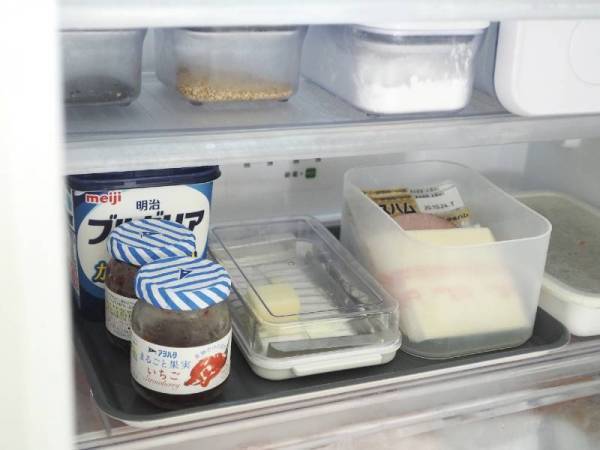 食事の準備が快適になる！大人から子どもまで使える「電子レンジで熱くならないトレイ」[PR]