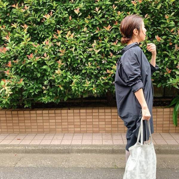 コーデ不要のトレンドロングシャツ、手持ちのボトムと合わせるだけで「おしゃれ上級者」に[PR]