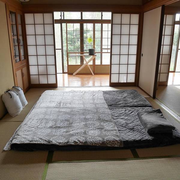 2020年冬、インスタグラマーさんたちの「伝説の毛布」寝室コーデ集[PR]