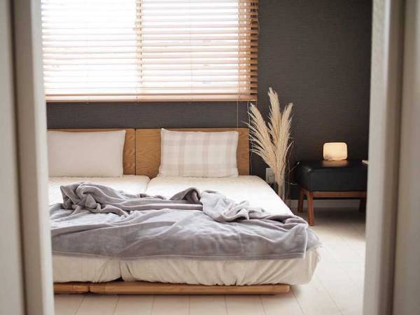 2020年冬、インスタグラマーさんたちの「伝説の毛布」寝室コーデ集[PR]