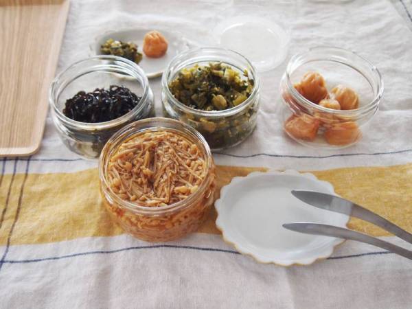 冷蔵庫内も大掃除！ スッキリ片付く「冷蔵庫おすすめ収納グッズ」5選