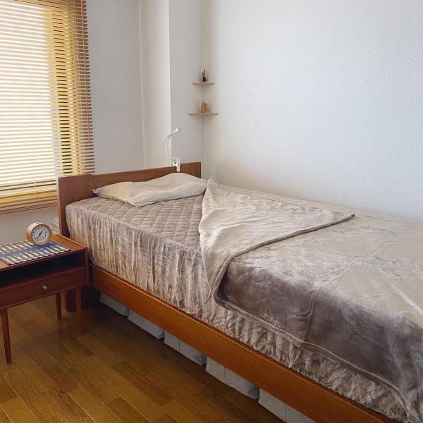 2020年冬、インスタグラマーさんたちの「伝説の毛布」寝室コーデ集 第2弾[PR]