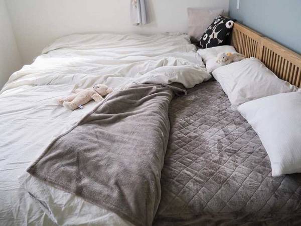 2020年冬、インスタグラマーさんたちの「伝説の毛布」寝室コーデ集 第2弾[PR]