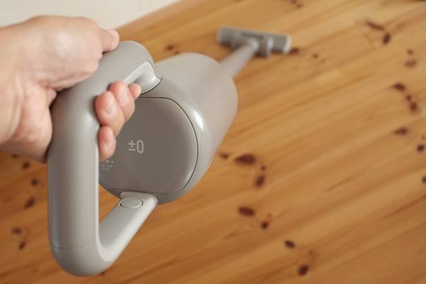 もう以前の掃除機に戻れない。±0コードレスクリーナー使ってみました[PR]