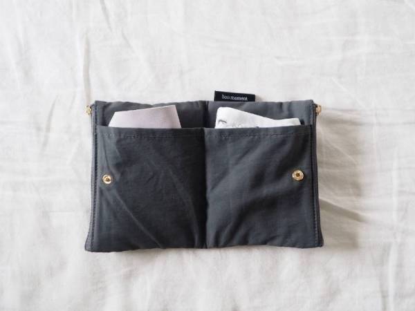 小さいのに十分な収納力！ポーチとして普段使いできるbon momentのティッシュ＆マスクポーチ[PR]