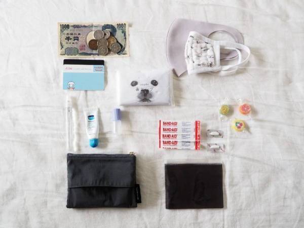 小さいのに十分な収納力！ポーチとして普段使いできるbon momentのティッシュ＆マスクポーチ[PR]